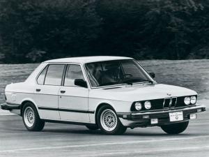 BMW 5-Series 1982 года (US)